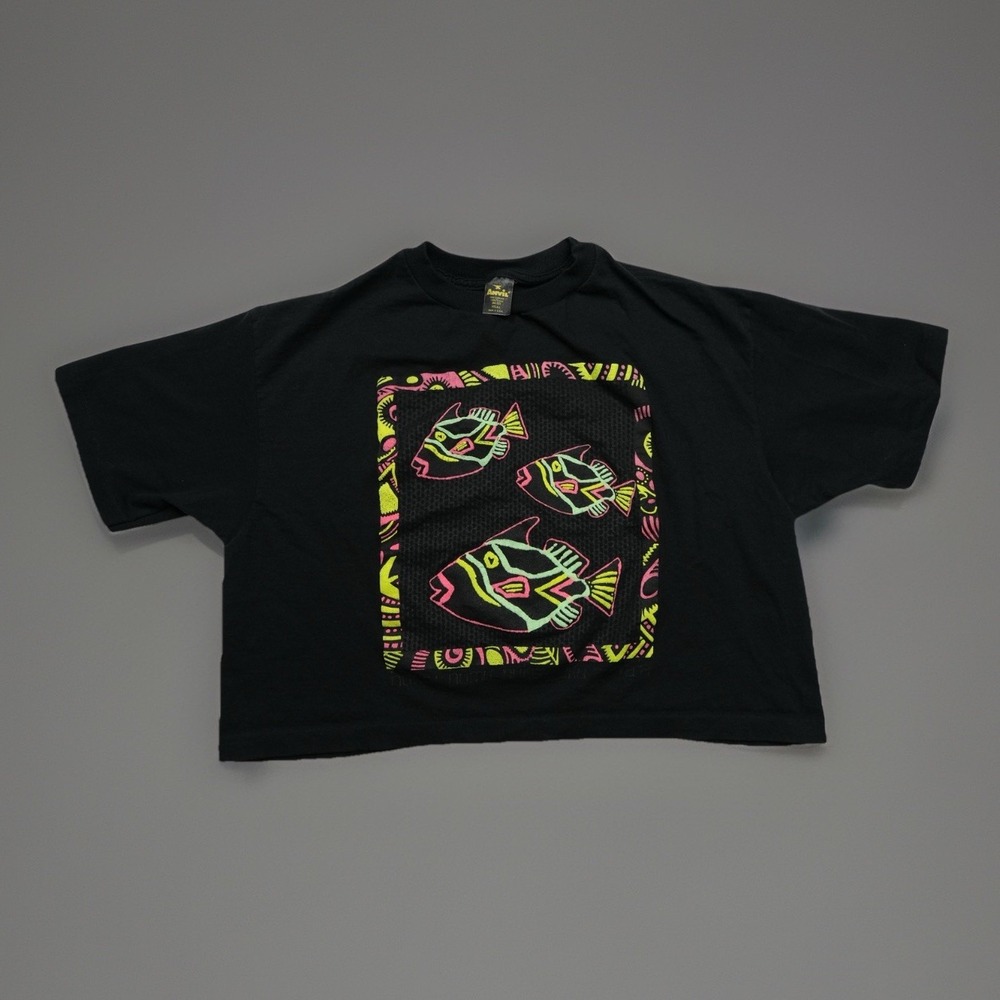 Vintage Women's Black Tee Crop Top Fish Single Stitch Made In USA Anvil Hawaii